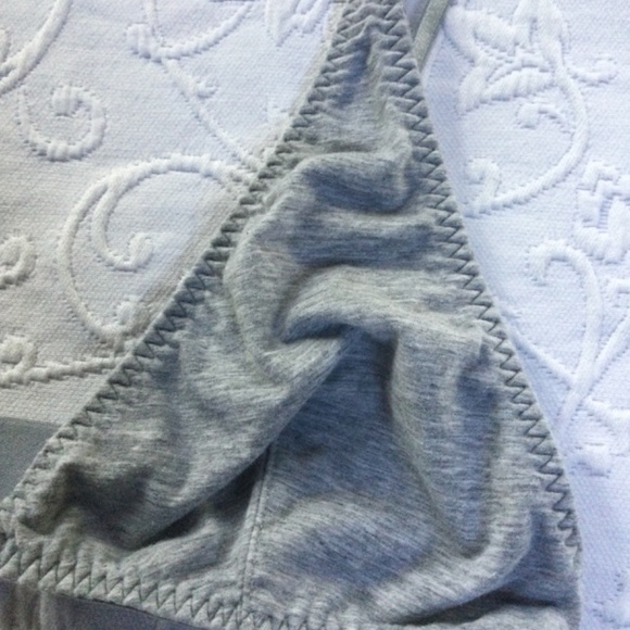 Free People Triangle Cup Minimal Coverage Wireless Bra M Heather Gray Stretch - Picture 3 of 10